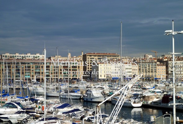 Photo de : Grand appartement avec vue sur le Vieux Port